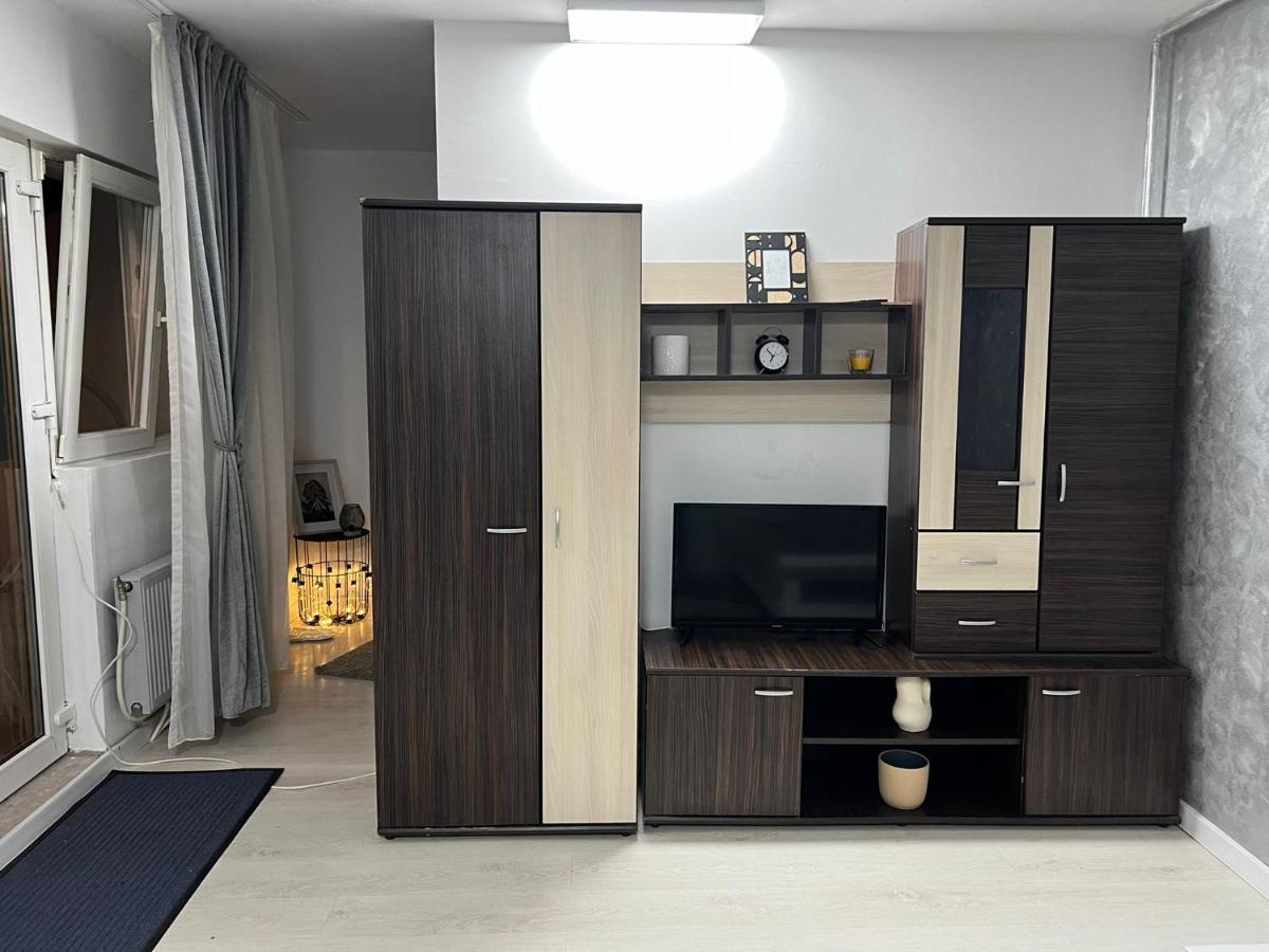 Апартаменти Compact House Клуж-Напока Екстер'єр фото
