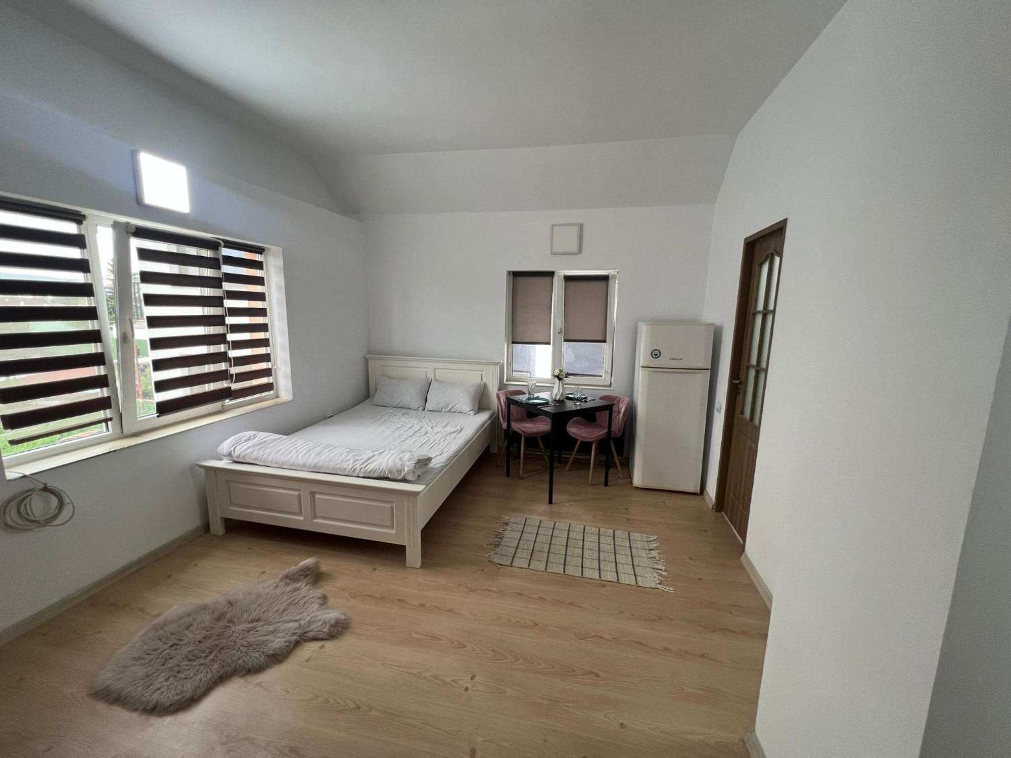 Апартаменти Compact House Клуж-Напока Екстер'єр фото