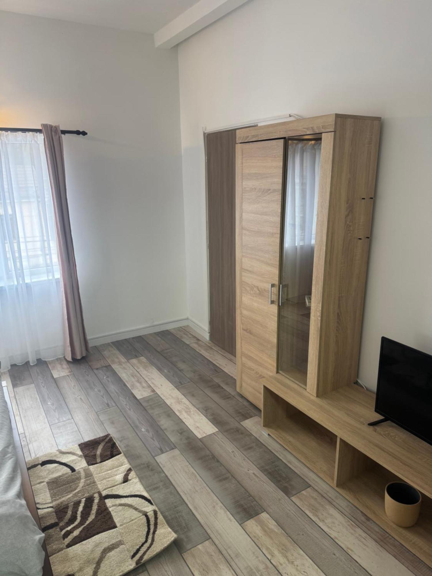 Апартаменти Compact House Клуж-Напока Екстер'єр фото